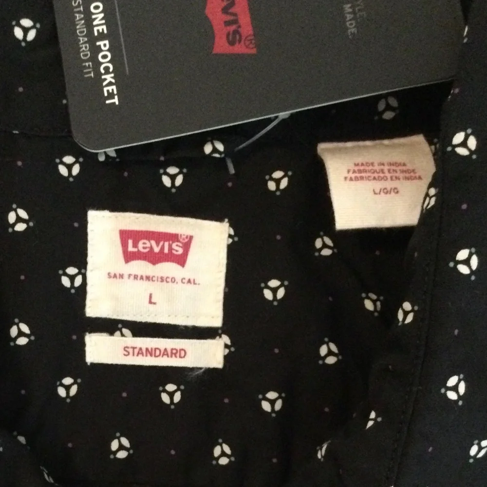 Men's Black and White Patterned Shirt - Picture 2 of 6